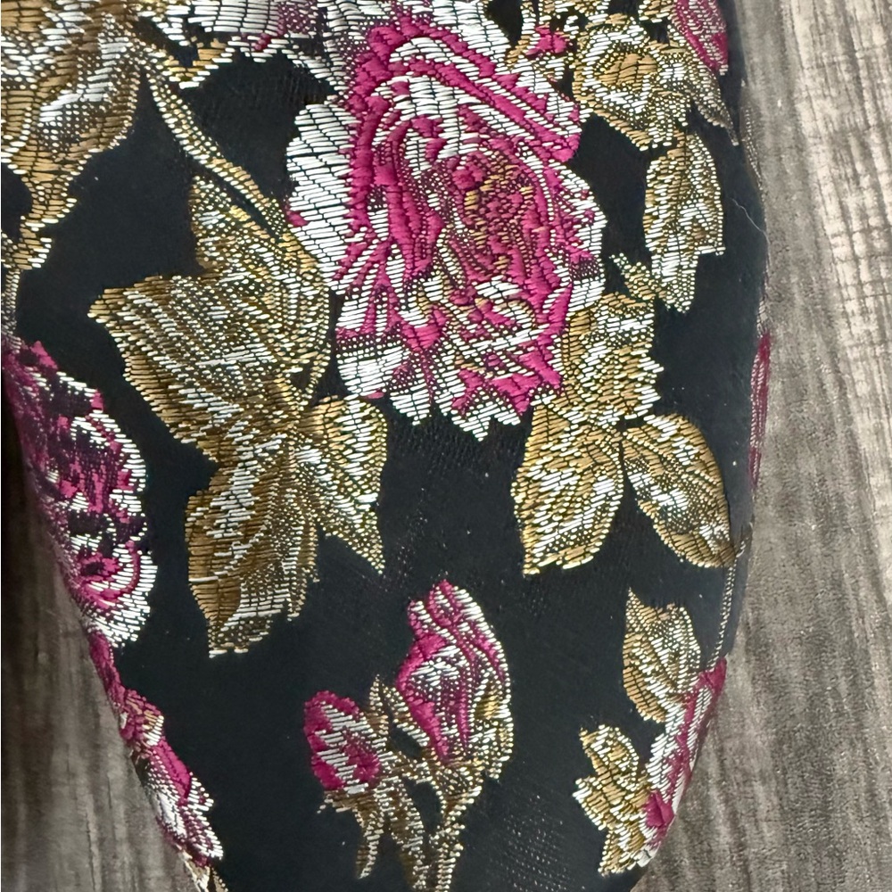TOMS Darcy Metallic Floral Brocade Flats Loafer Slip on - Picture 6 of 6